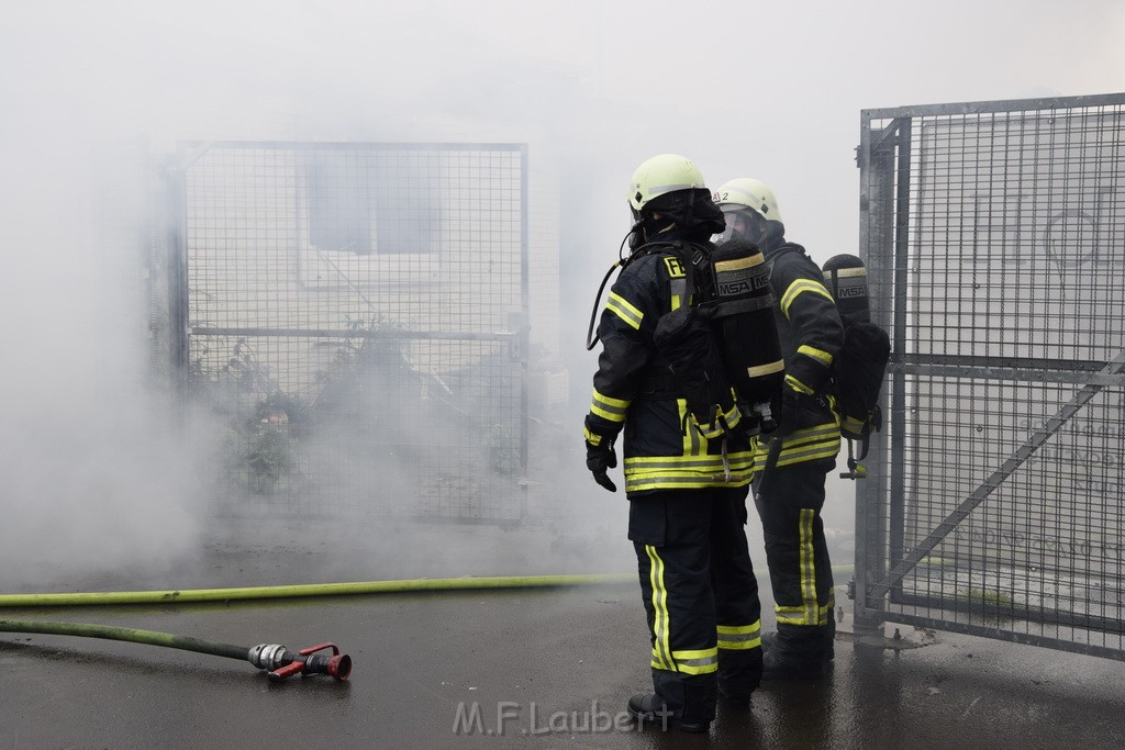 Feuer 4 Bergisch Gladbach Gronau Am Kuhlerbusch P143.JPG - Miklos Laubert